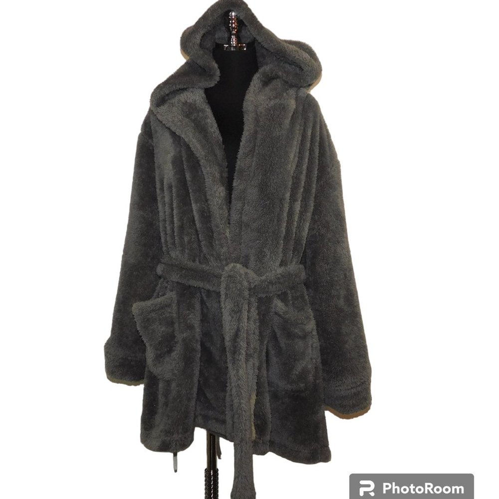 Jasmine & Ginger Plush Gray Robe With Faux Fur - image 1